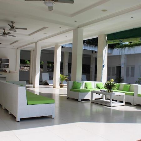 Villa Putih Lovina Exterior photo